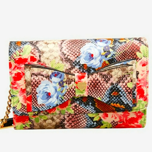 NWT XOX BETSEY BOWTIME WALLET ON A STRING MULTI - Picture 2 of 5